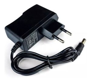 Fonte de Alimentação 12V 1A 12W Bivolt Automático Conector Plug P4 2.1x5.5mm