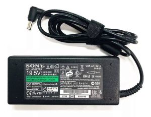 Fonte Notebook Compatível Sony 19.5V 4.7A 90W Plug 6.5x4.4mm Bivolt